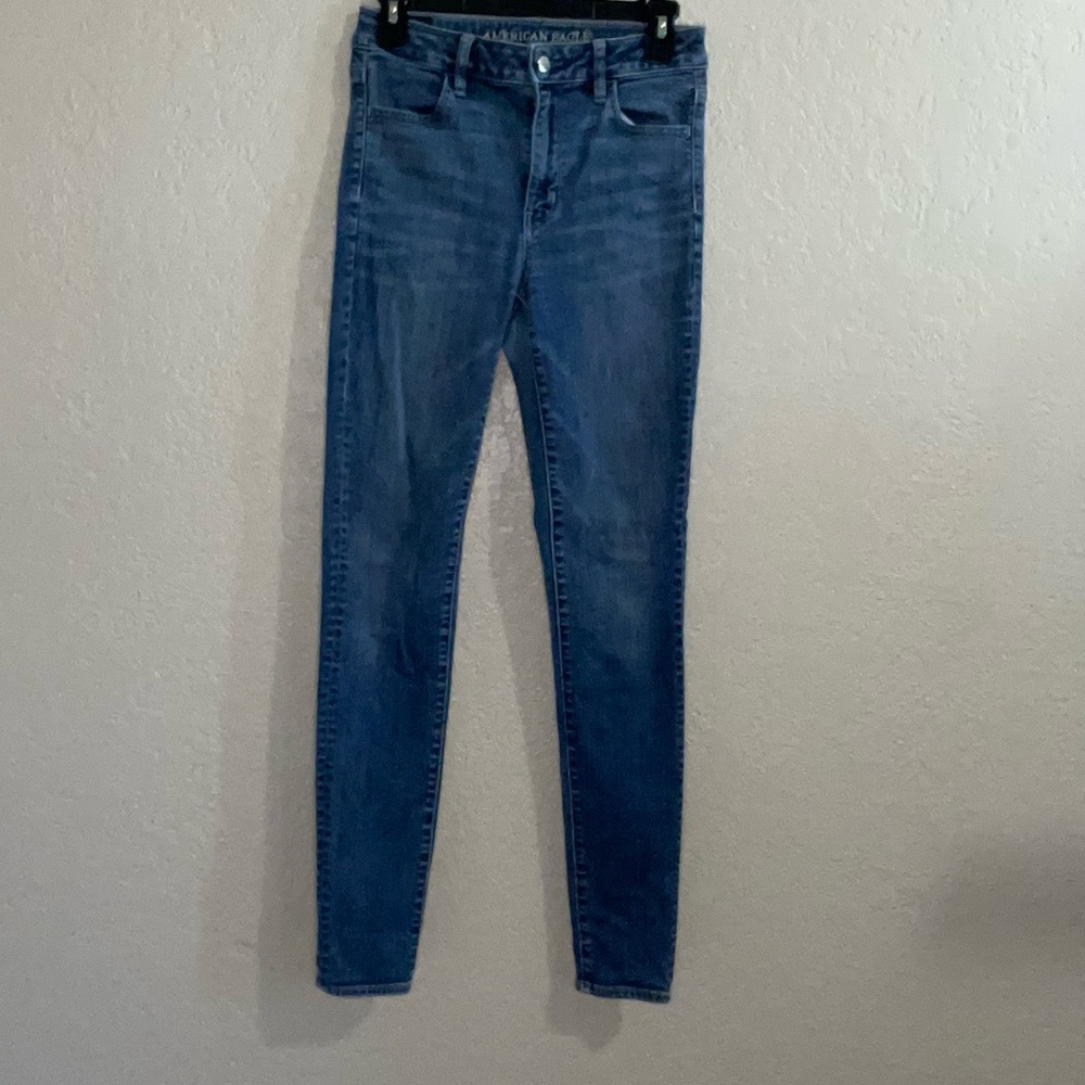 American Eagle Hi-Rise skinny jeans size 4 Long